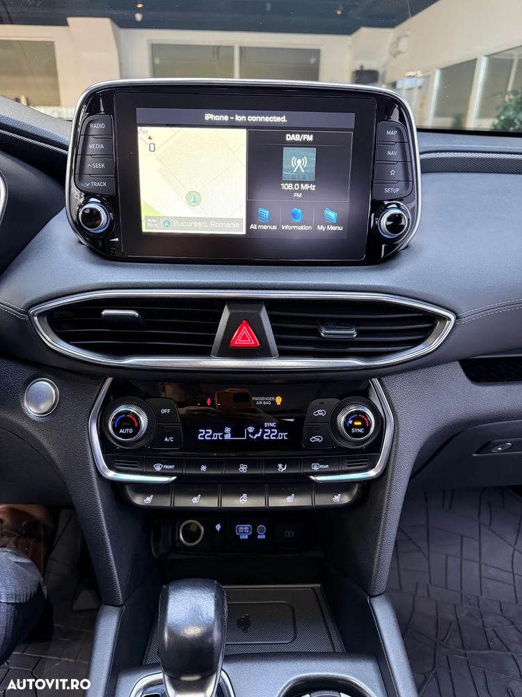 Hyundai Santa Fe 2.2 CRDi 4WD 8AT Luxury - 16