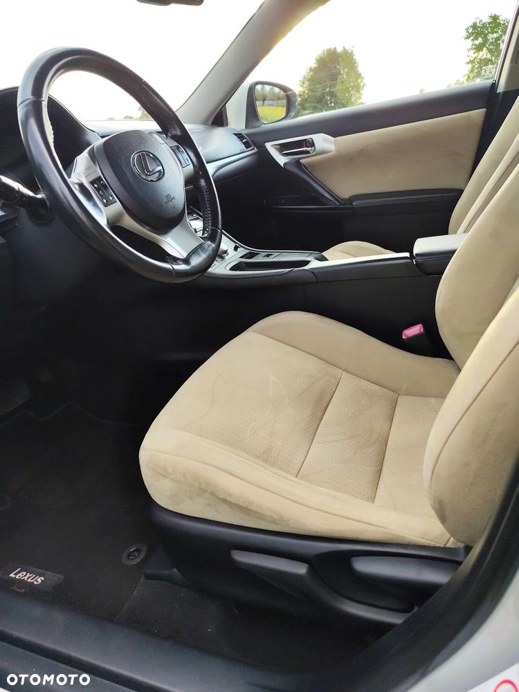 Lexus CT 200h Classic - 13