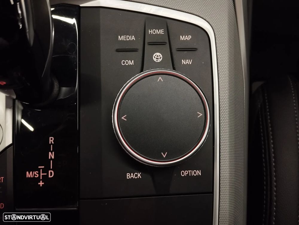 BMW 320 e Auto - 39