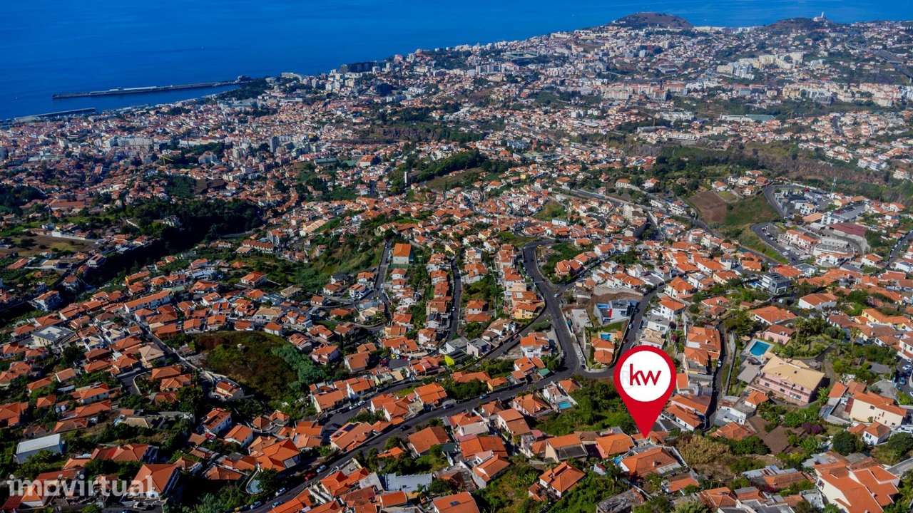 Moradia T3 com Vista Panorâmica sobre o Funchal e o Oceano Atlântico | - Grande imagem: 4/54