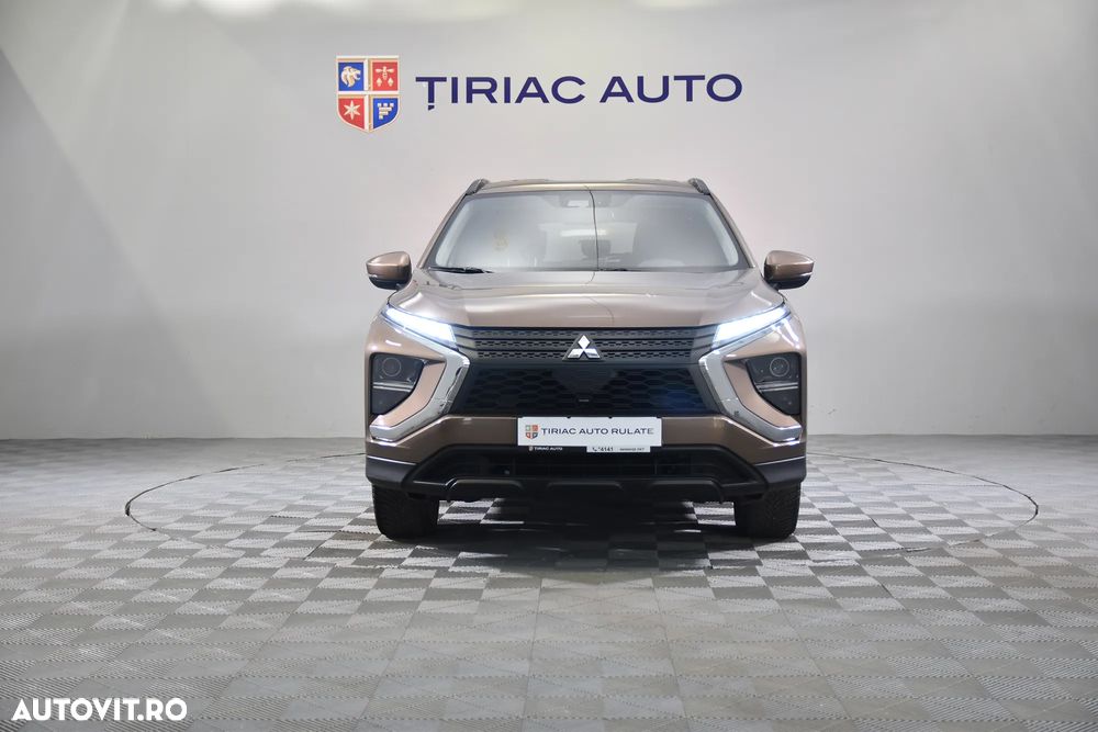 Mitsubishi Eclipse-Cross - 8