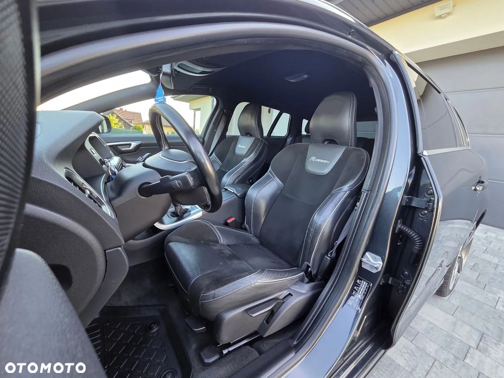 Volvo V60 D4 Drive-E R-Design Summum - 8
