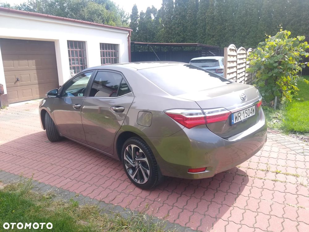 Toyota Corolla 1.6 Prestige EU6 - 7