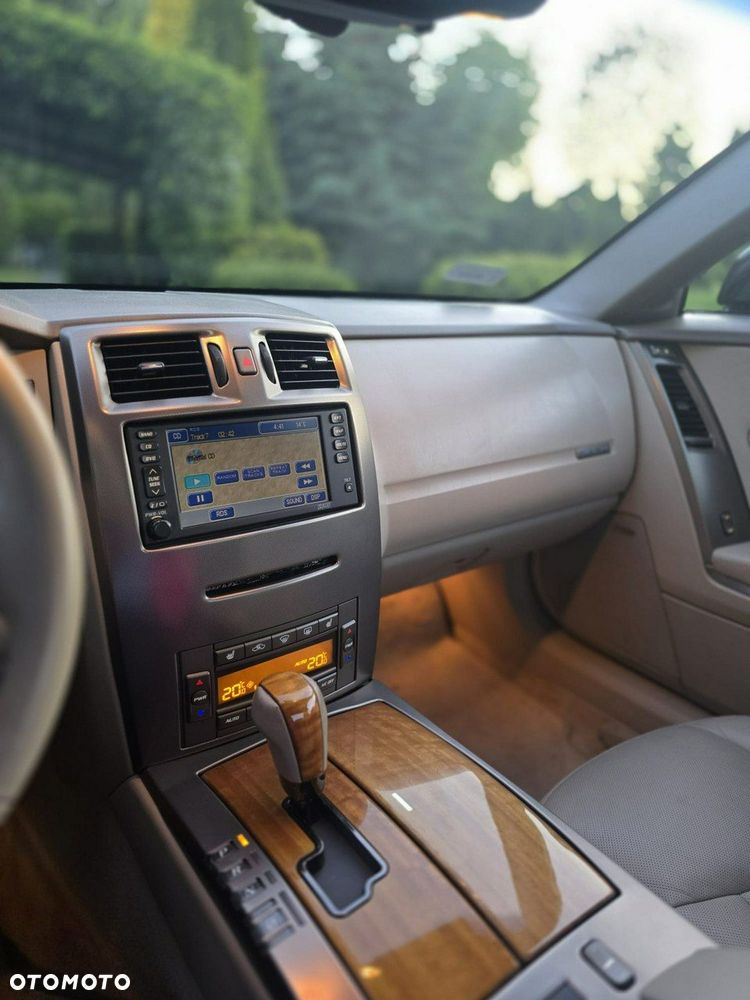 Cadillac XLR - 7