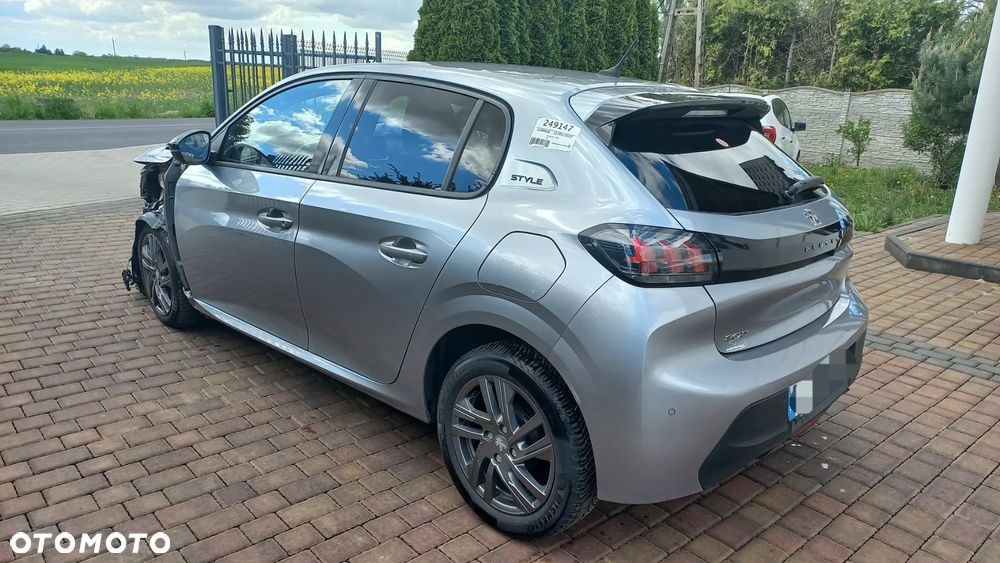 Peugeot 208 PureTech 100 Style - 5