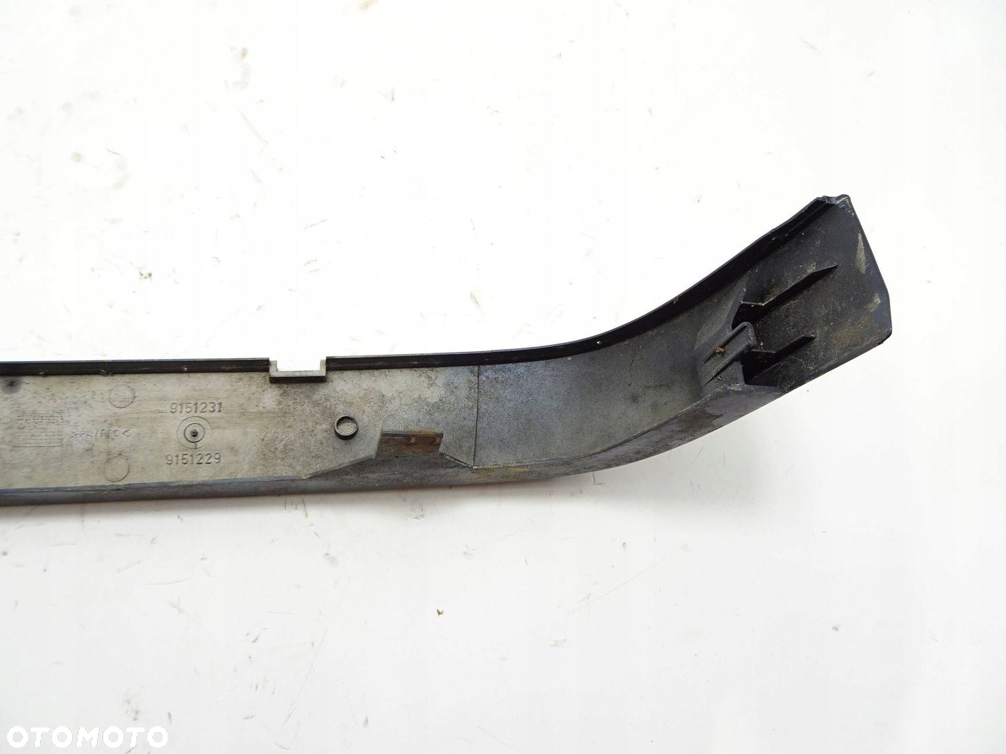 Listwa pod lampę przednią PRAWA Volvo 850 LIFT - 8