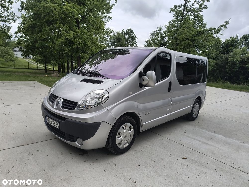 Renault Trafic - 1