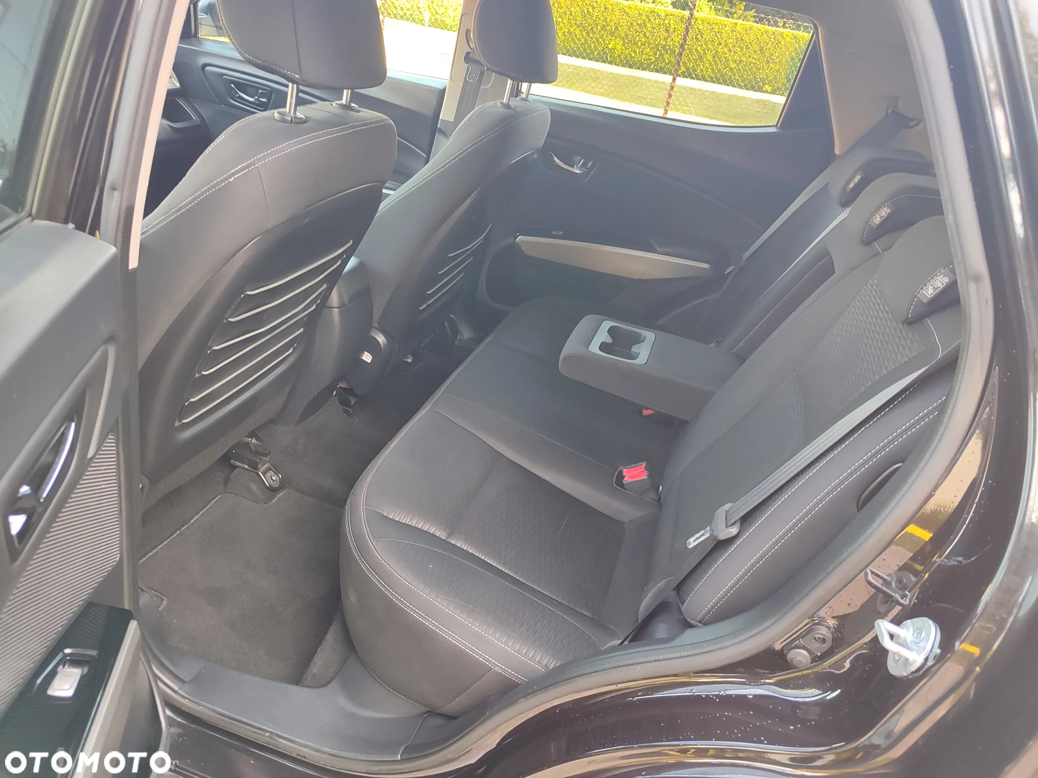 SsangYong/KGM Tivoli 1.6 Crystal Base - 25