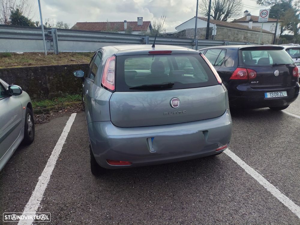 Fiat Punto 1.3 M-Jet Lounge S&S - 2