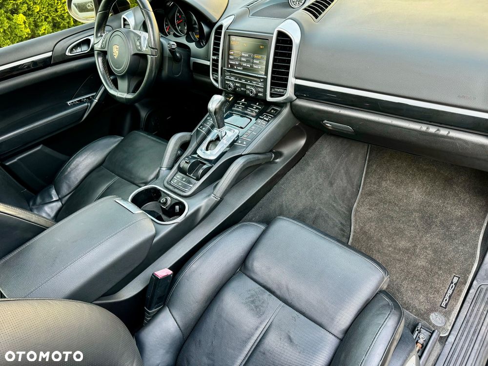 Porsche Cayenne Platinum Edition - 6