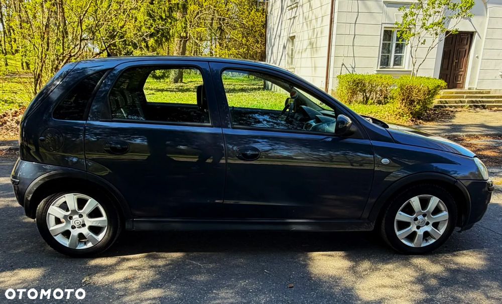 Opel Corsa 1.2 16V - 15