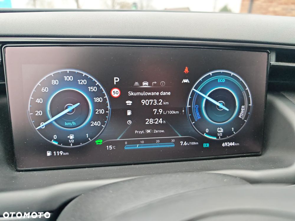 Hyundai Tucson 1.6 T-GDi HEV Executive 2WD - 17