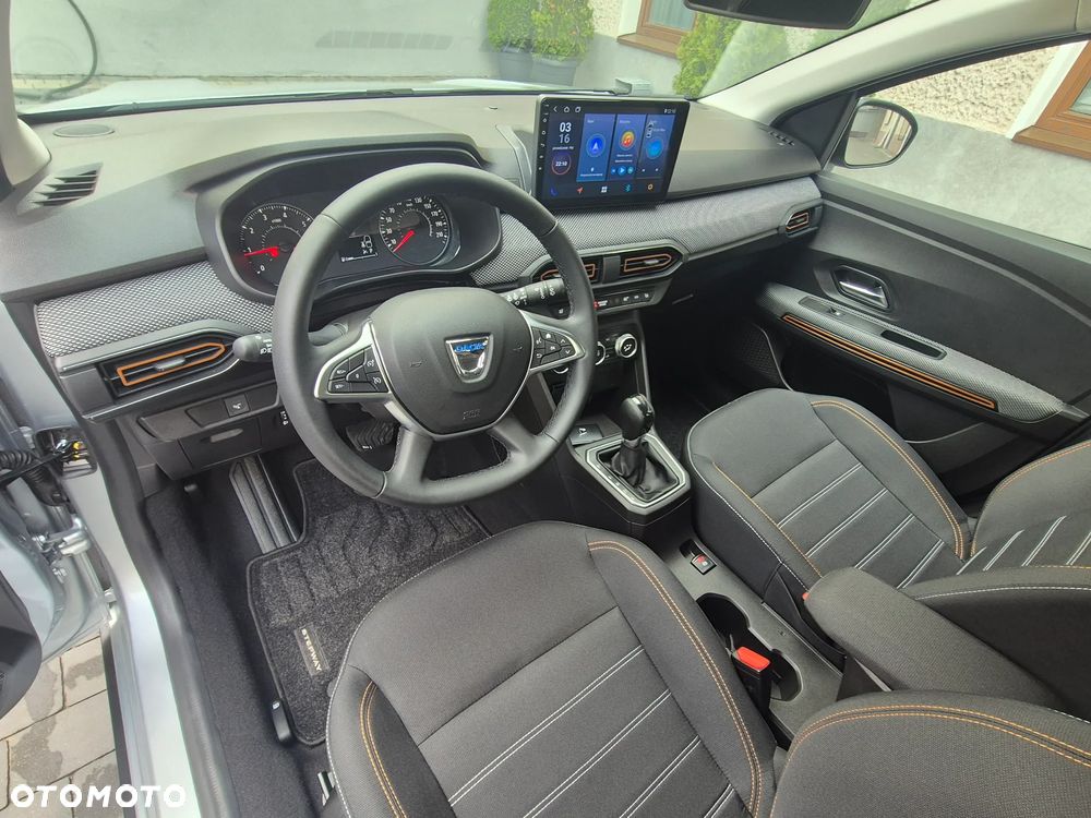 Dacia Sandero Stepway 1.0 TCe Extreme CVT - 9