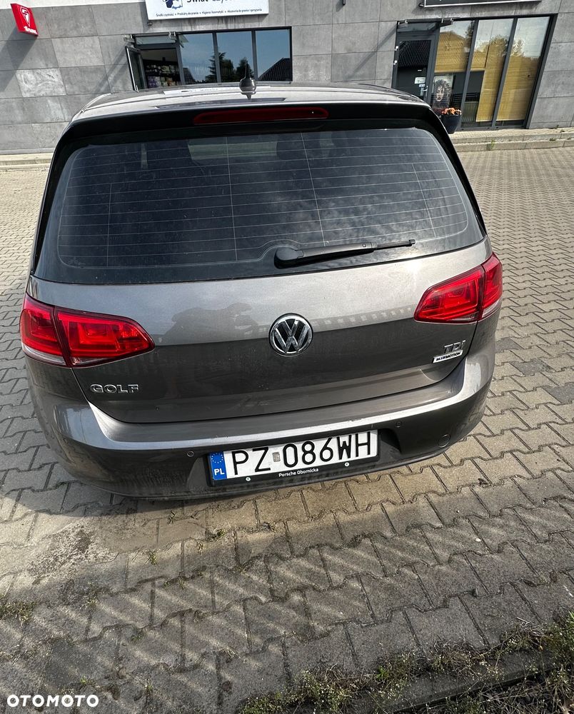 Volkswagen Golf - 5