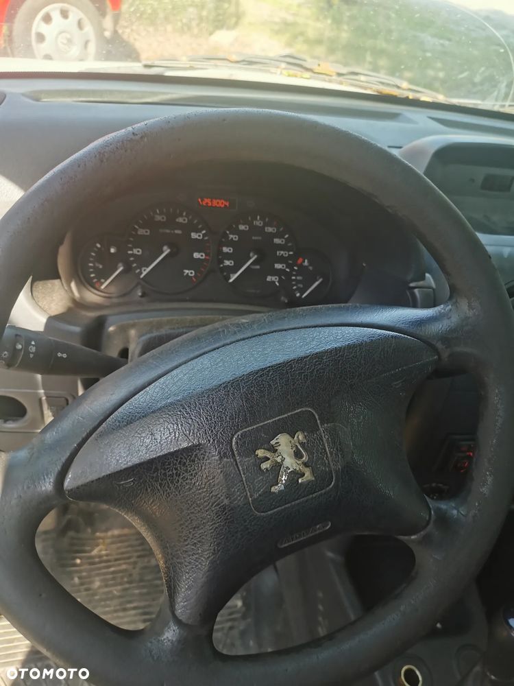 Peugeot Partner - 7