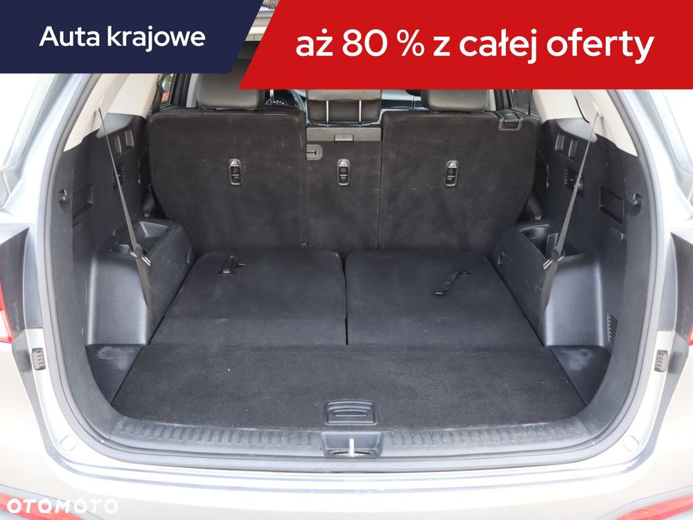 Kia Sorento - 16