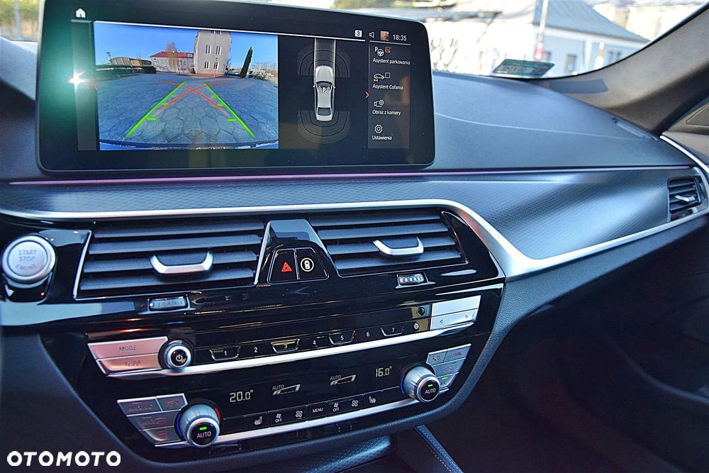 BMW Seria 5 520d MHEV - 27