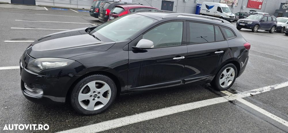 Renault Megane ENERGY dCi 110 Start & Stop Bose Edition - 2