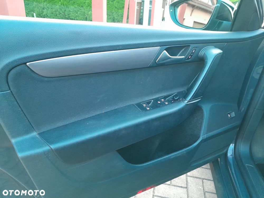 Volkswagen Passat 2.0 Blue TDI DSG SCR Comfortline - 8
