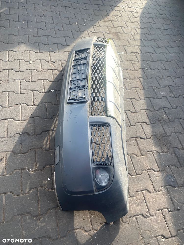 Zderzak Przedni Audi A6C5 Allroad - 2