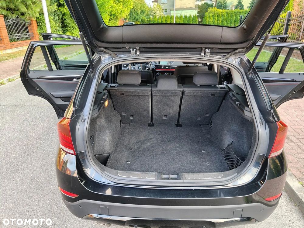 BMW X1 sDrive16d Sport Line - 37