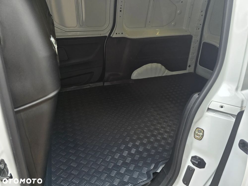 Opel Combo - 27
