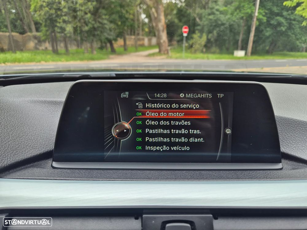 BMW 420 d Sport Line - 12