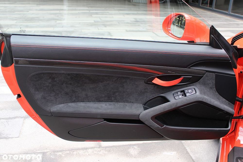Porsche 911 GT3 RS - 36