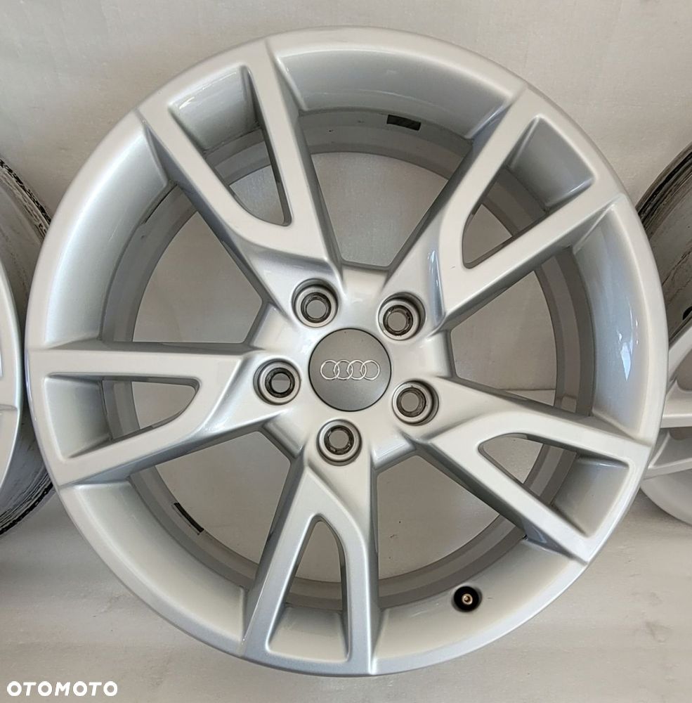 FELGI AUDI Q3 8U0 6,5X17 17 ET33 5X112 - 6