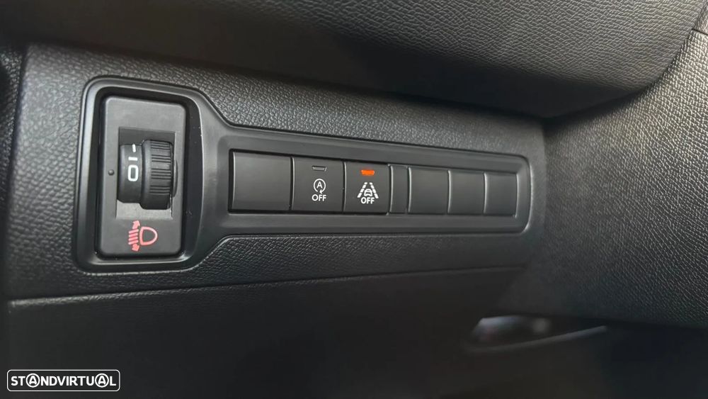 Peugeot 308 PureTech 130 GPF EAT8 Stop & Start Tech Edition - 11