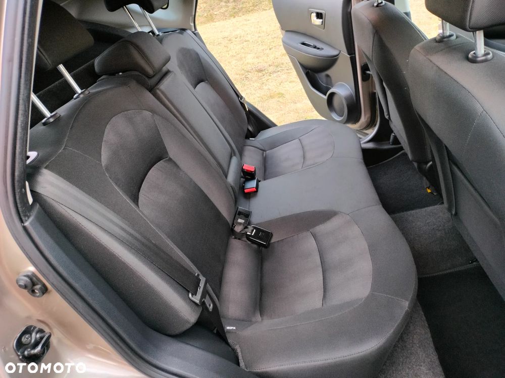 Nissan Qashqai 2.0 Acenta Pack - 22