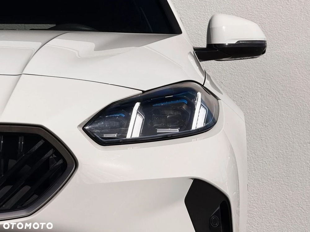 BMW Seria 1 - 38
