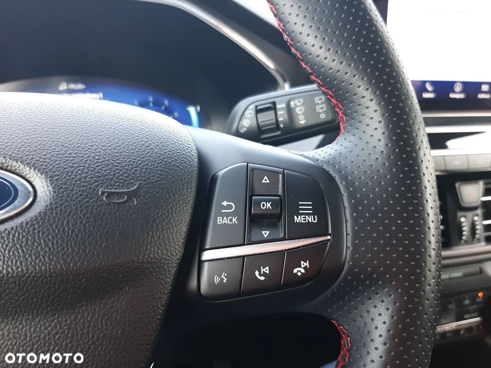 Ford Kuga 1.5 EcoBoost FWD ST-Line - 21