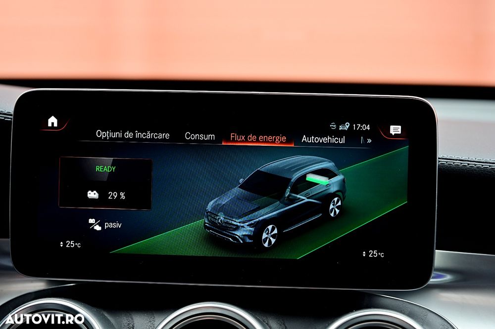 Mercedes-Benz GLC 300 e 4Matic 9G-TRONIC AMG Line Plus - 28