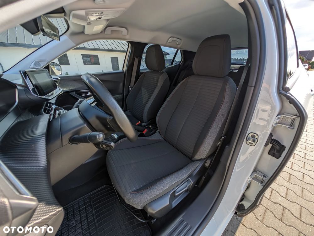 Peugeot 2008 PureTech 130 Active - 34
