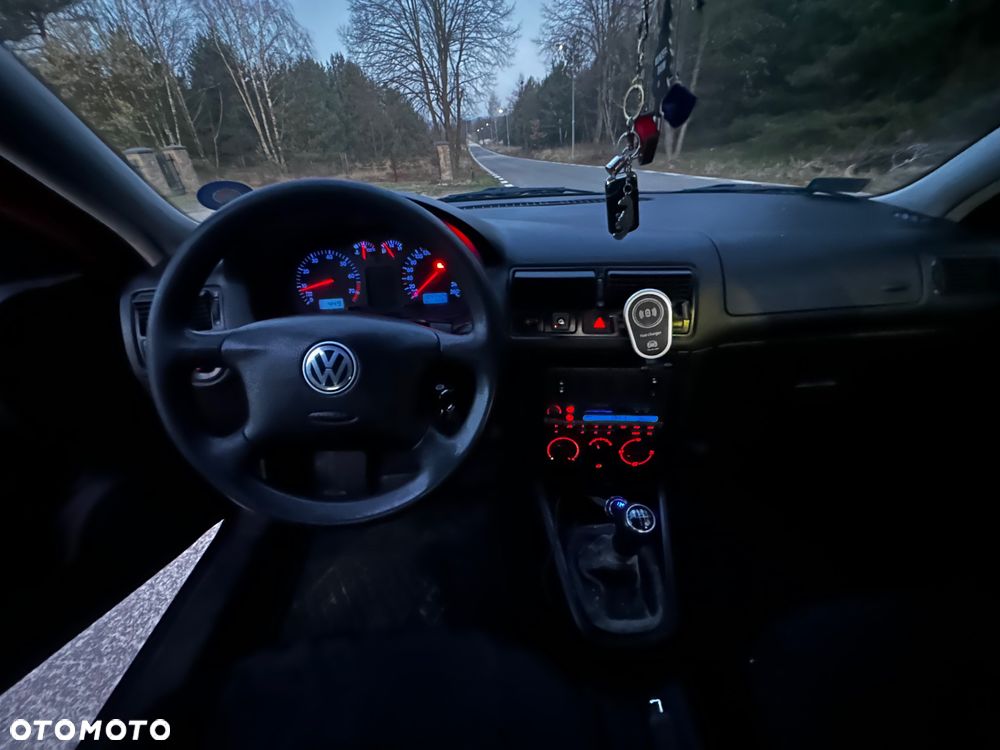 Volkswagen Golf 1.6 Basis - 7