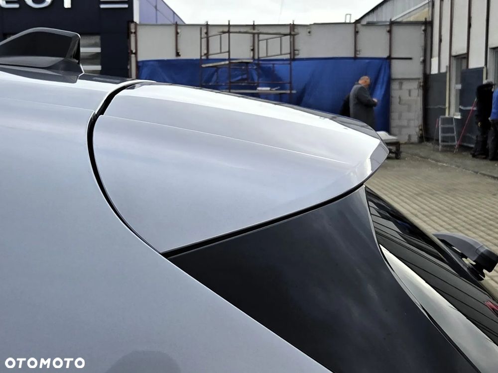 Peugeot 308 1.2 PureTech GT S&S EAT8 - 11