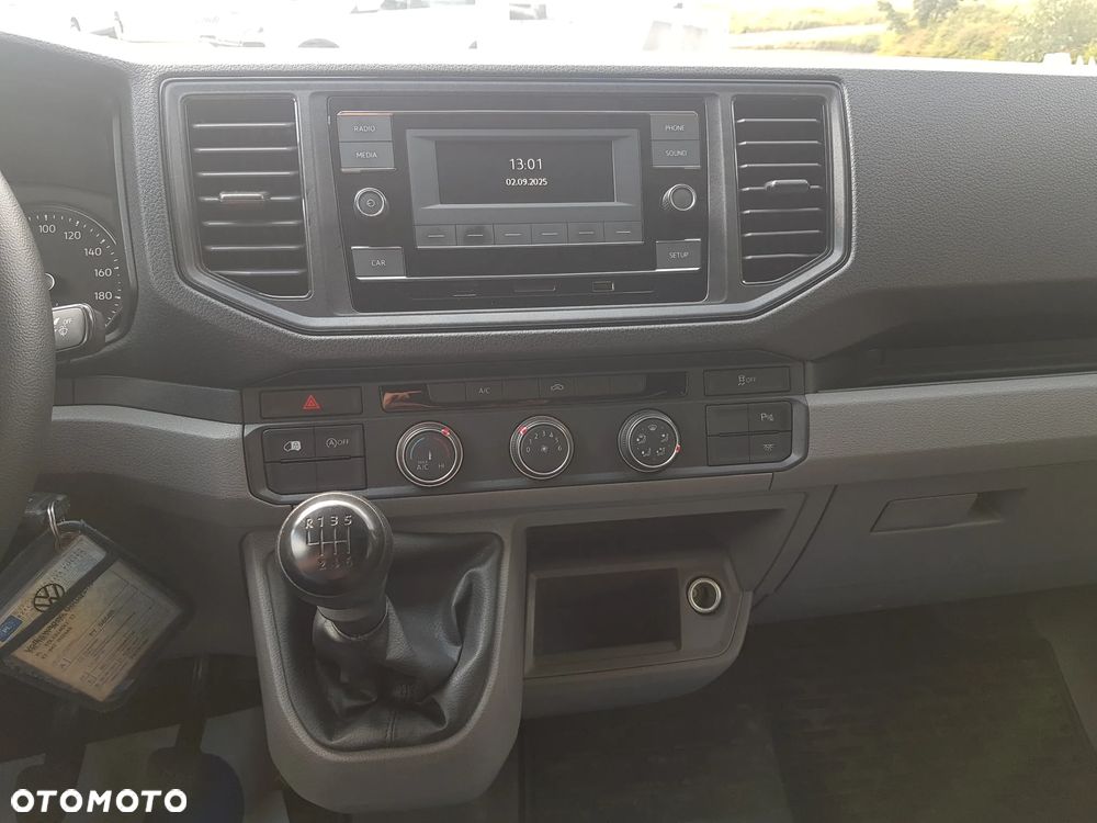 Volkswagen Crafter - 12