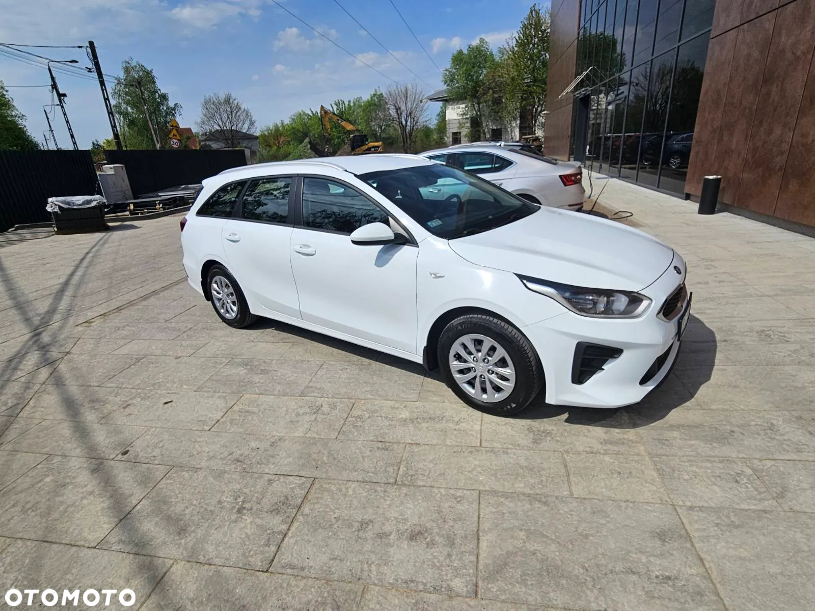 Kia Ceed 1.6 CRDi SCR M - 4