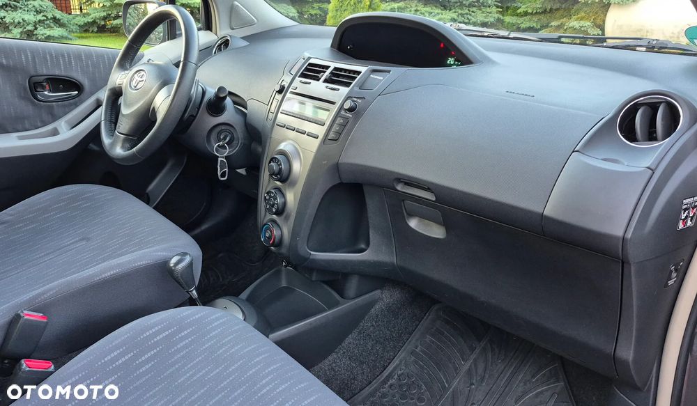 Toyota Yaris 1.33 VVT-i Multi Mode Life - 12
