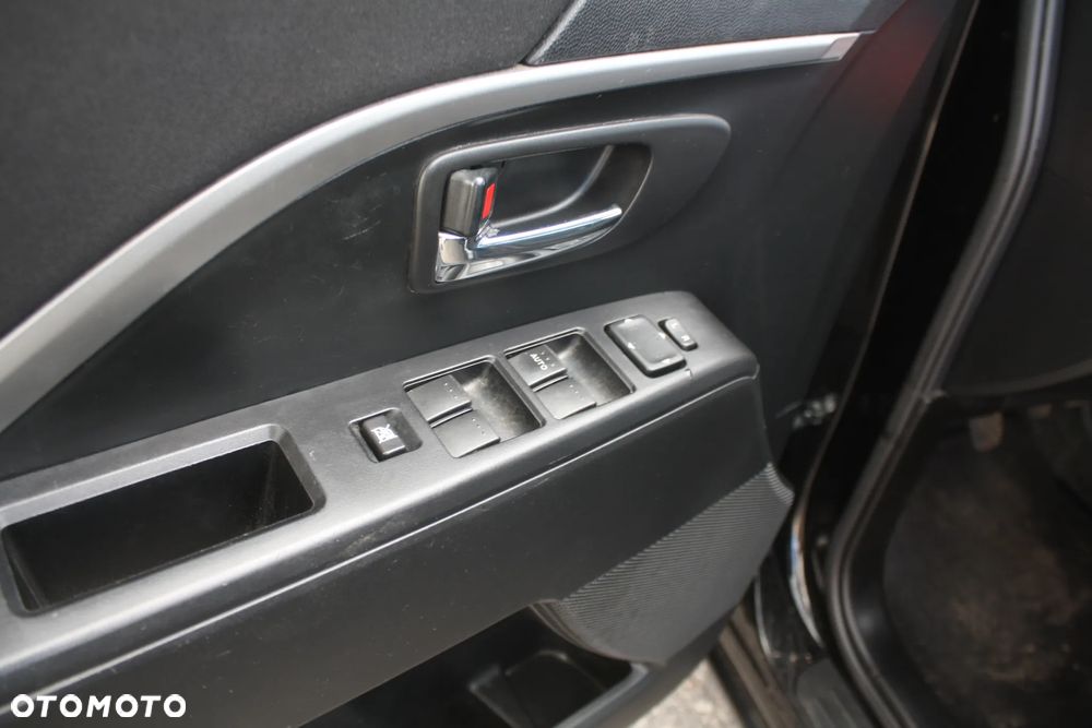 Mazda 5 1.6 CD Exclusive + - 18