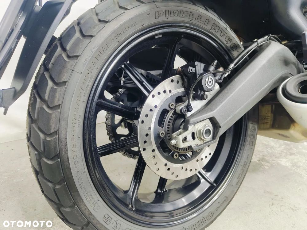 Ducati Scrambler - 9