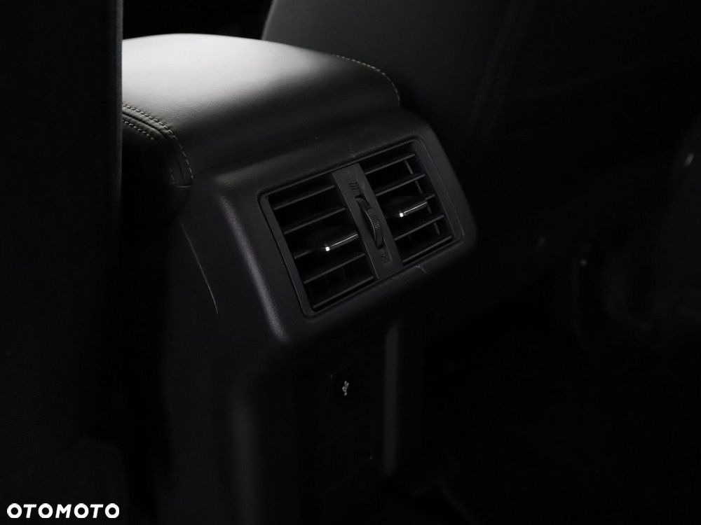 Mitsubishi Outlander 2.4 4WD - 37