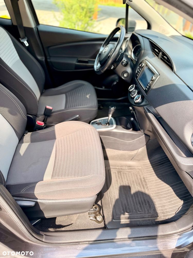 Toyota Yaris 1.5 Selection CVT - 10