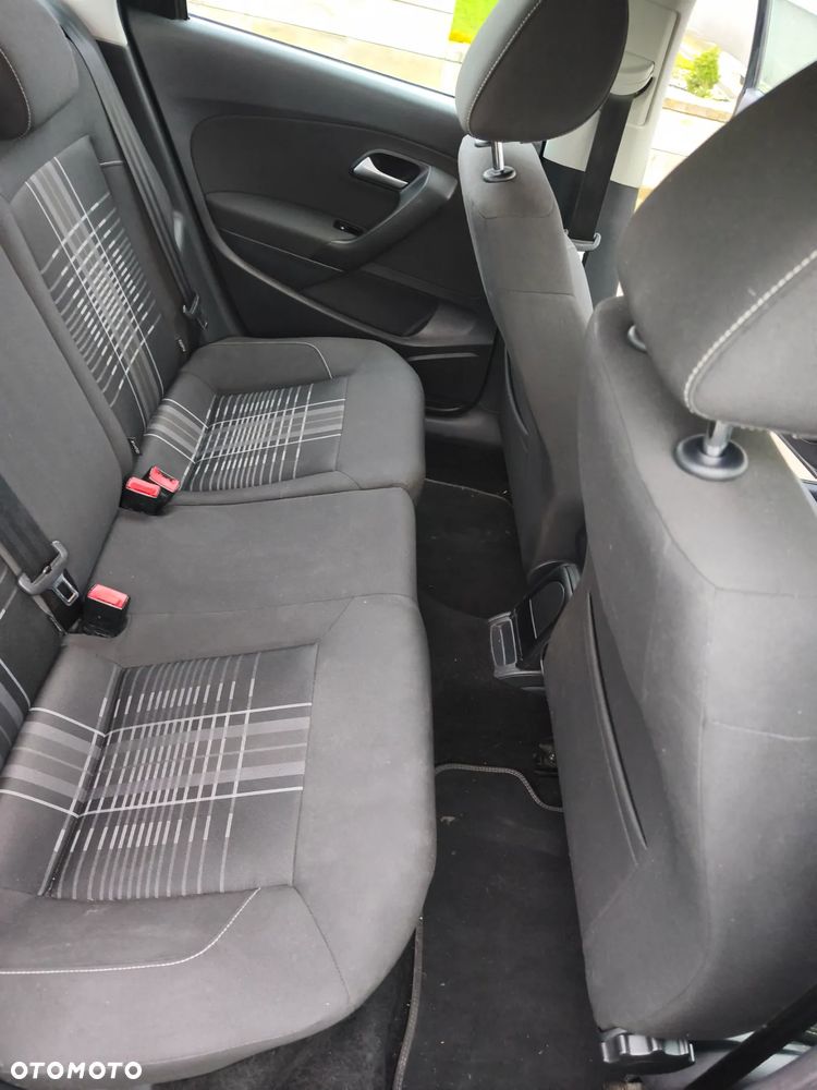 Volkswagen Polo 1.4 TDI Lounge - 5