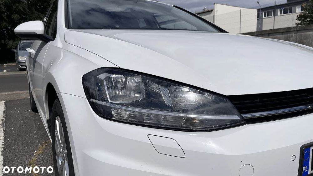 Volkswagen Golf 1.4 TSI BMT Comfortline - 10