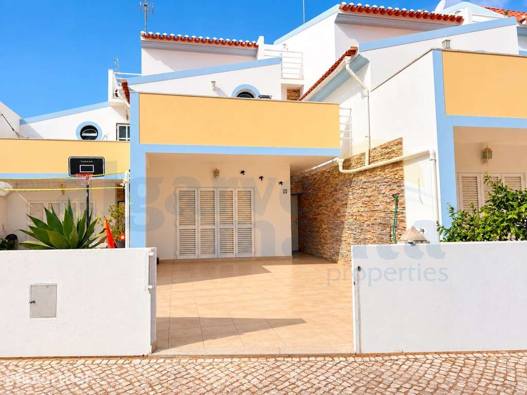 Exclusivo! Moradia T3 com Piscina em Condomínio Privado - Vila Nova... - Grande imagem: 5/48