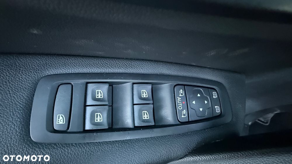 Renault Kadjar 1.3 TCe FAP Black Edition EDC - 10