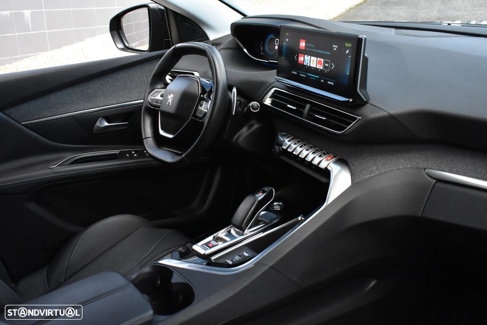 Peugeot 3008 1.6 Hybrid Allure Pack e-EAT8 - 53