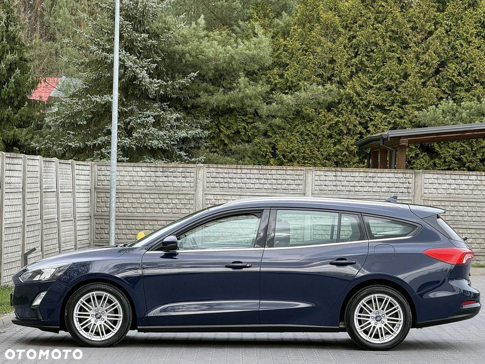 Ford Focus - 34